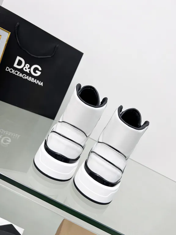 Dolce Gabbana Shoe 